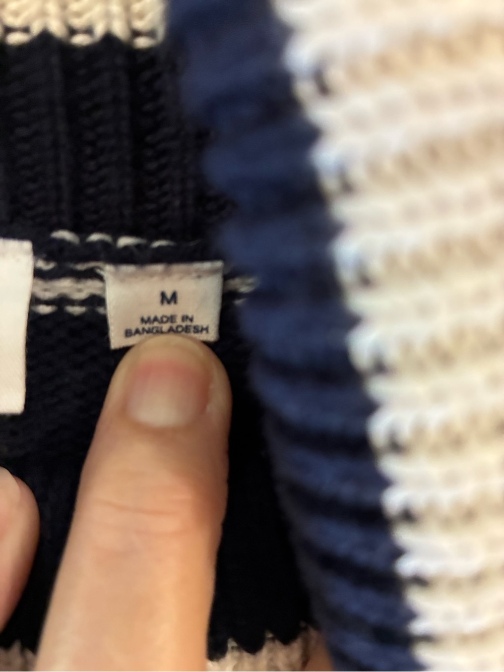 GAP Navy Ivory Striped Cotton Turtleneck Sweater M Coastal French Nautical - Picture 6 of 7